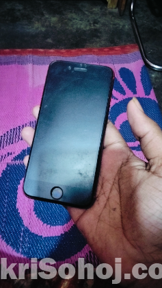 Iphone 8 (red colour)